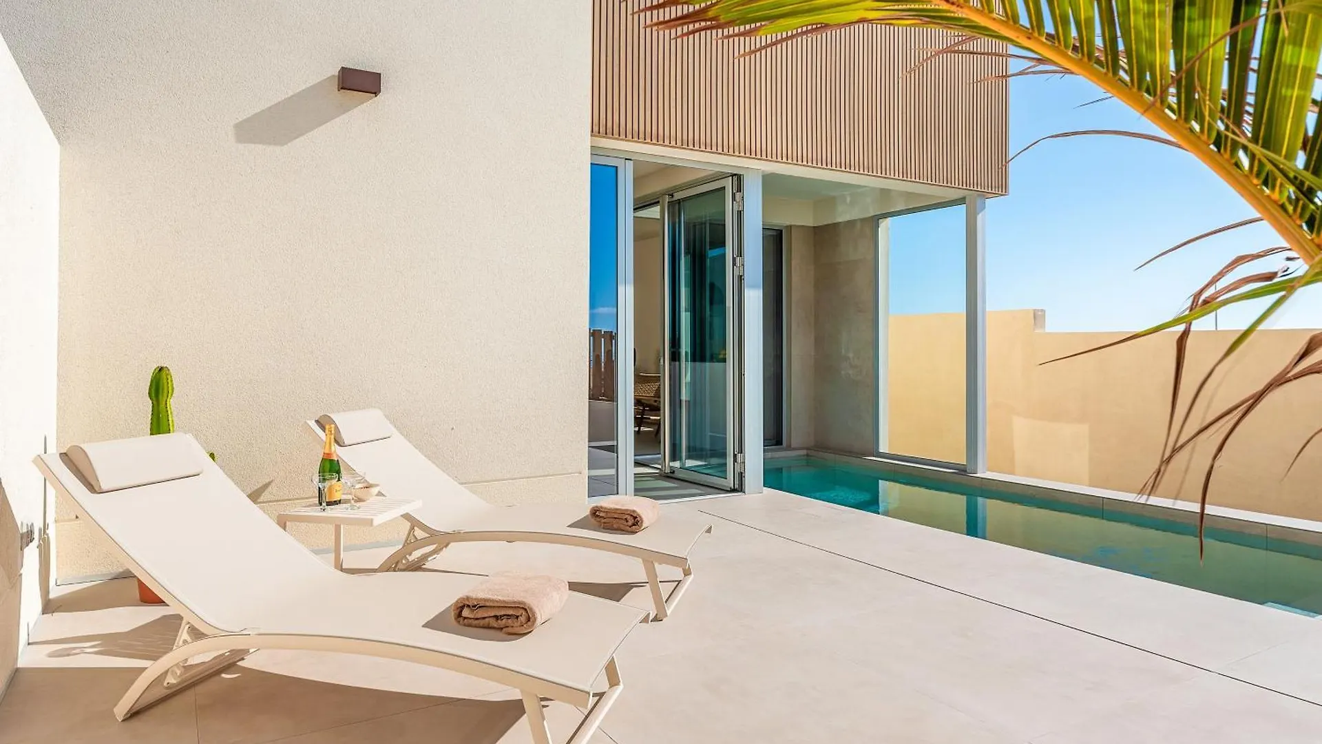 בית נופש Las Eras  Villa Los Linos - Plunge Pool And Natural Beauty